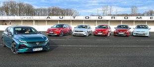 Auto Plus 1952 Comparatif : La Peugeot 308 restylée face aux meilleures compactes