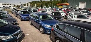 Auto Plus 1952 L’info utile - Marché de la seconde main : le bilan - Les ventes d'occasion en légère hausse en 2025