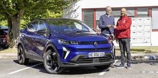 Auto Plus 1954 Lecteurs : Le Renault Captur 1.8 full hydrid E-Tech Techno 160 ch