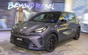 Auto Plus 1963 Les nouveautés : À bord du Cupra Raval