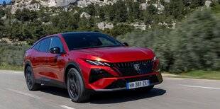 Auto Plus 1964 Panoramique : La Peugeot 408 1.6 Plug-in e-DCS7 GT 240 ch