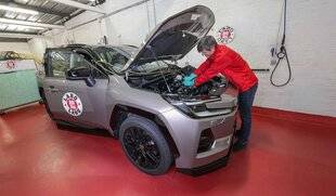 Auto Plus 1970 901 km d'autonomie moyenne pour le Toyota RAV4 2.5 Hybrid (185 ch)