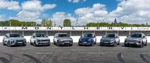 Auto Plus 1970 Comparatif : Le nouveau Toyota RAV4 hybride face à ses rivaux