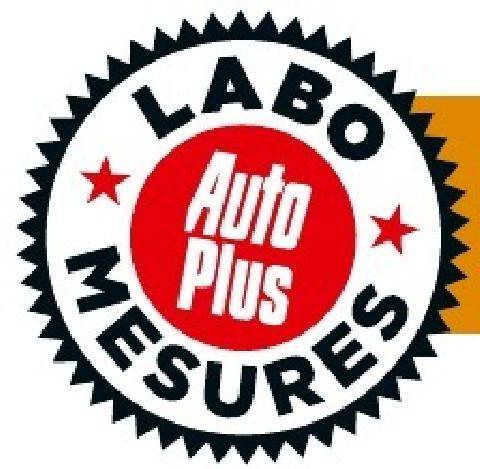 Auto Plus 1983 50 modèles de 4 800 à 32 000 €