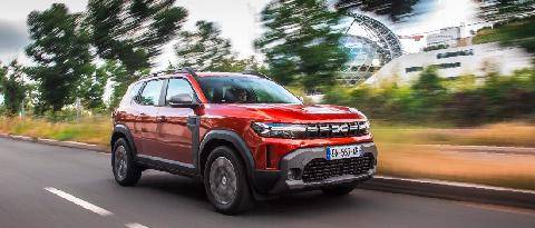Auto Plus 1985 Dacia Duster