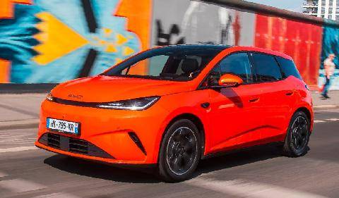 Auto Plus 1988 Les hybrides rechargeables