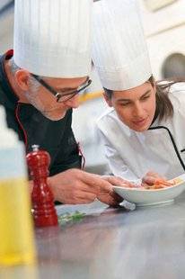 Nous Deux 3946 Fièvre en cuisine