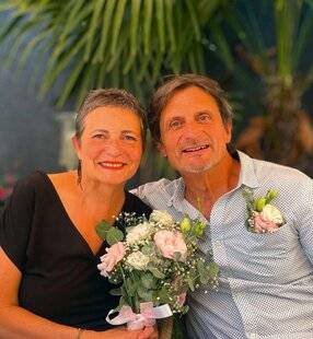 Nous Deux 4062 Solange "Mon mari m'a organisé un mariage surprise pour oublier mon cancer"