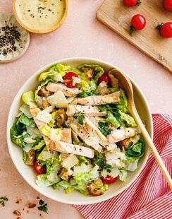 Nous Deux 4063 Salade César à la noix de veau