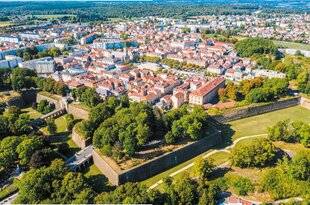 Nous Deux 4066 Longwy, la forteresse idéale