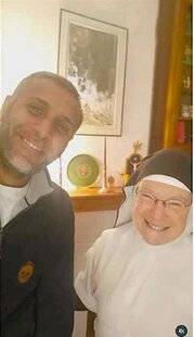 Nous Deux 4078 Les taxis du cœur