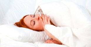 Nous Deux 4079 Moins on dort, moins un vaccin est efficace