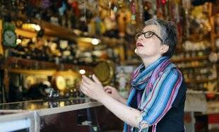 Nous Deux 4081 « Mes amis me reprochent de vivre dans le passé »