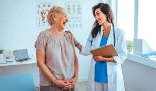 Nous Deux 4082 Allô, docteure ?