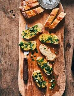 Nous Deux 4082 Pains portugais au persil et à l'huile d'olive