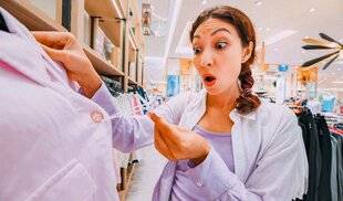 Nous Deux 4083 Tenue correcte exigée