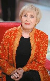 Nous Deux 4084 Une femme avec nous