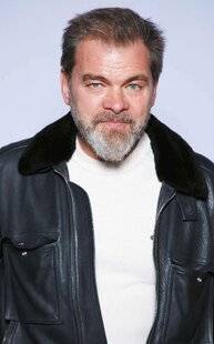 Nous Deux 4085 L'acteur coup de poing