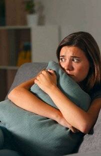 Nous Deux 4090 L'intrus