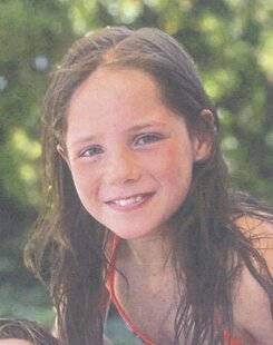 Nous Deux 4091 Pétronille