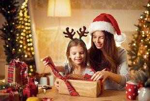 Nous Deux 4092 Cette année, le père Noël, c'est vous !