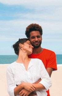 Nous Deux 4096 La fille d'Ipanema