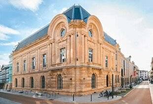 Nous Deux 4099 Un « petit Louvre » dynamise Bayonne