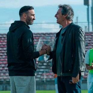 Nous Deux 4102 Un commandant au grand cœur