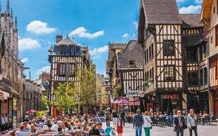 Nous Deux 4103 Troyes fait revivre la bonneterie