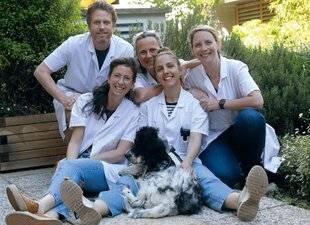 Nous Deux 4105 Snoopy Au bonheur des malades