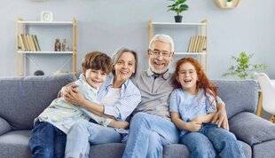 Nous Deux 4106 Des grands-parents au top