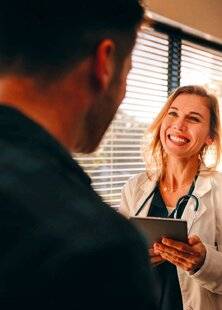 Nous Deux 4106 Un acte manqué