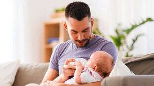 Nous Deux 4108 Papa pouponne