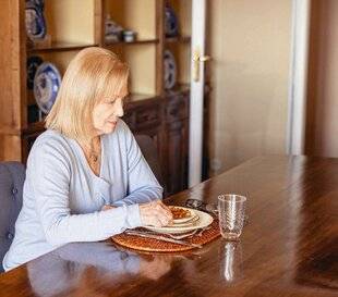 Nous Deux 4114 « Je reçois de moins en moins chez moi »