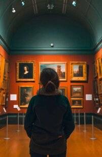 Nous Deux 4119 Le gentilhomme du Louvre