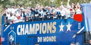 Nous Deux 4119 Soyez incollable !