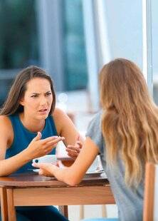 Nous Deux 4121 Dangereuses confidences