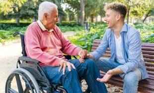 Nous Deux 4122 Les jeunes à la rescousse !