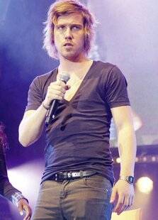 Nous Deux 4123 Papa chanteur