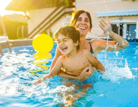 Nous Deux 4125 Profiter de sa piscine en toute sécurité