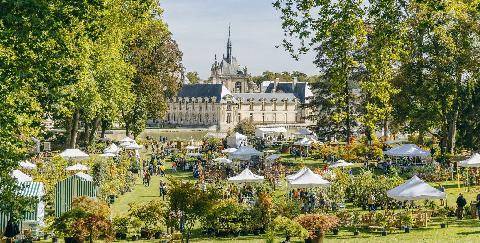 Nous Deux 4136 C’est dans l’air du temps