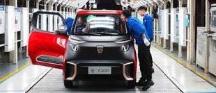 L'Auto-Journal 1026 POURQUOI LA CHINE S'ESSOUFFLE