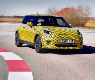 L'Auto-Journal 1032 Branchée mais pas survoltée