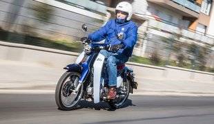 L'Auto-Journal 1033 HONDA 125 Super Cub dès 3 699 € Craquant !
