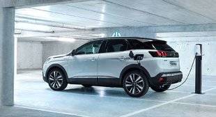 L'Auto-Journal 1041 Peugeot 3008 HYbrid