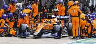 L'Auto-Journal 1093 LE RETOUR EN FORCE DE McLAREN