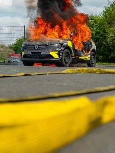 L'Auto-Journal 1183 Des batteries plus rassurantes
