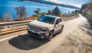 L'Auto-Journal 1187 JEEP AVENGER
