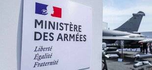 L'Auto-Journal 1194 Renault réarme, sous condition