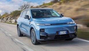 L'Auto-Journal 1195 Leapmotor badgé Opel